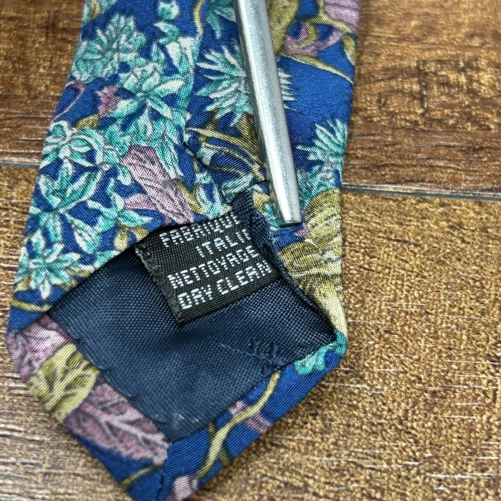 Tie Rack Mens Blue Bird and Butterfly Pattern Silk Necktie